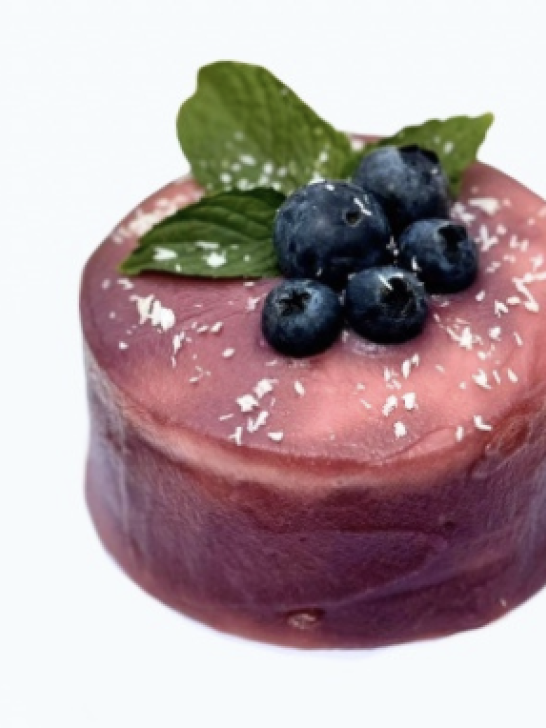 Berrylicious Paw Cake